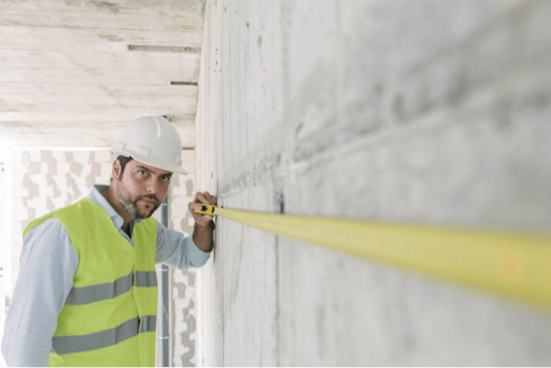 Sabe qual a altura padrão para tomadas? Descubra aqui 