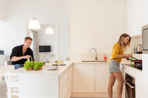 Apartamento pequeno com ilha na cozinha: conheça as vantagens