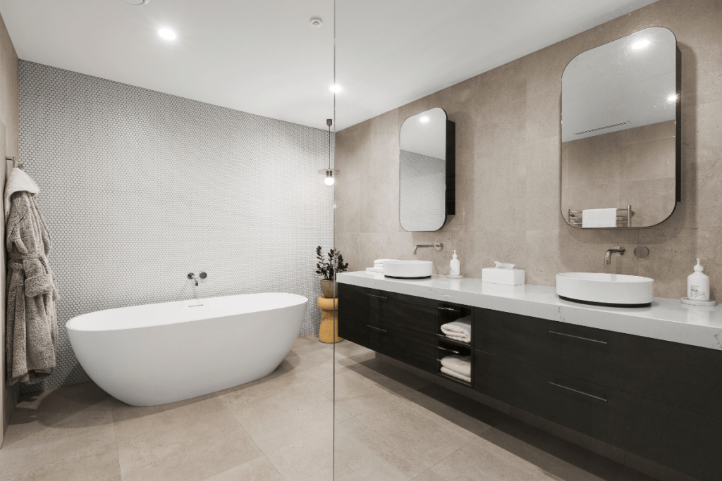 Guia de reforma de banheiro pequeno gastando pouco