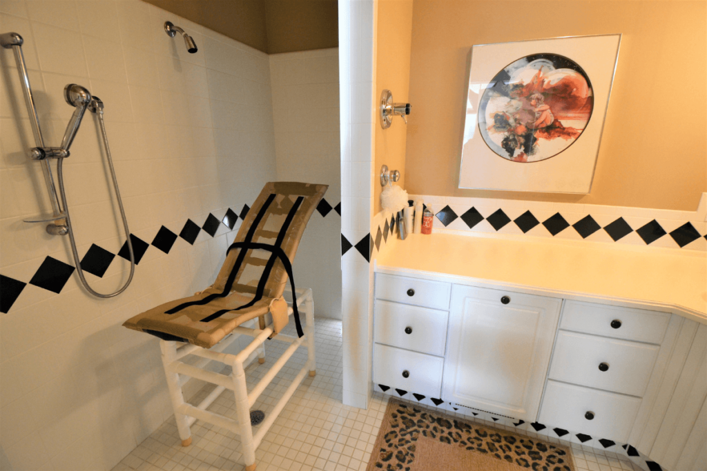 Banheiro Acessível: 10 Aspectos que precisam ser pensando antes de fazer um