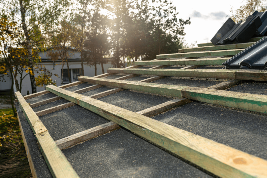 Passo a Passo para Trocar Telha Quebrada e Manter o Telhado em Perfeito Estado