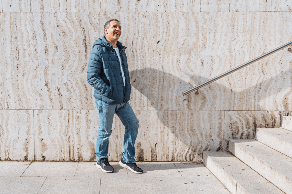 Pintura Efeito Mármore: Descubra Como Funciona a Massa Que Dá Esse Efeito