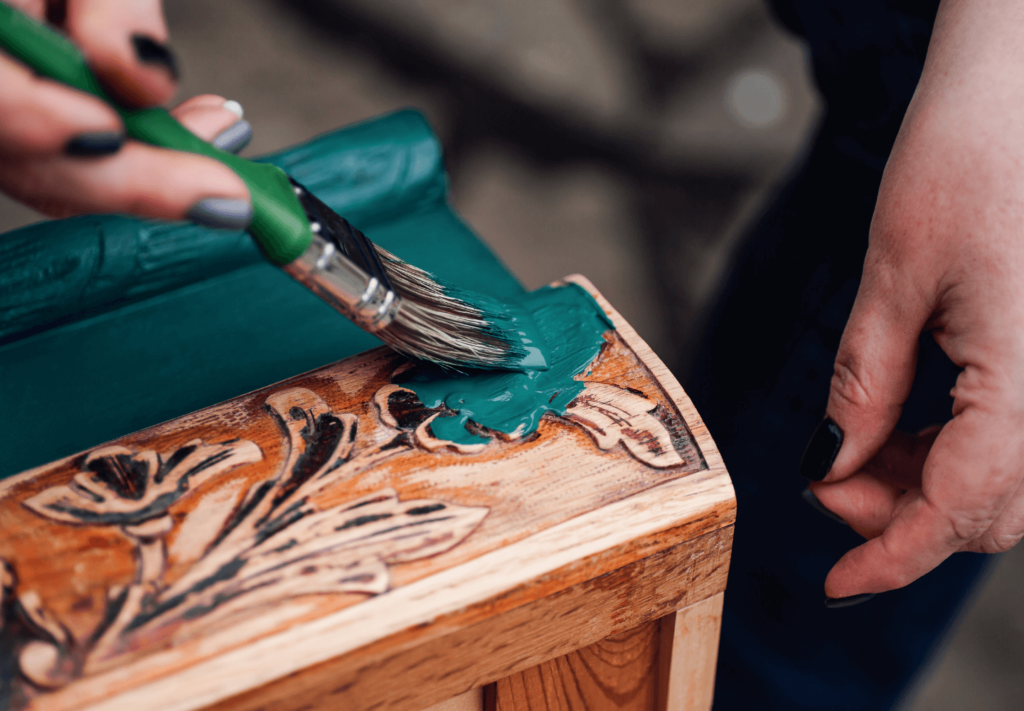 Restaurar Móveis Antigos: Veja Como Fazer em Casa