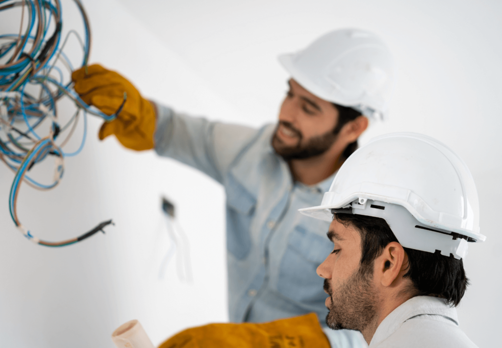 Parte elétrica da casa: tudo o que você precisa conferir antes da obra