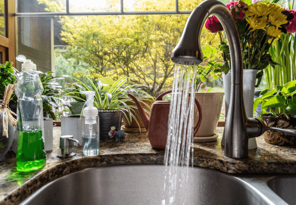 Torneira com filtro: benefícios e como instalar