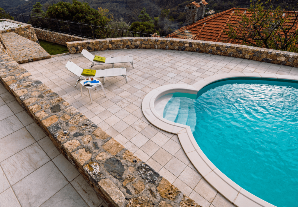 Construção de piscina de alvenaria: passo a passo completo