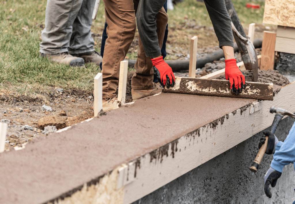 Tinta emborrachada para laje: quando usar e principais vantagens