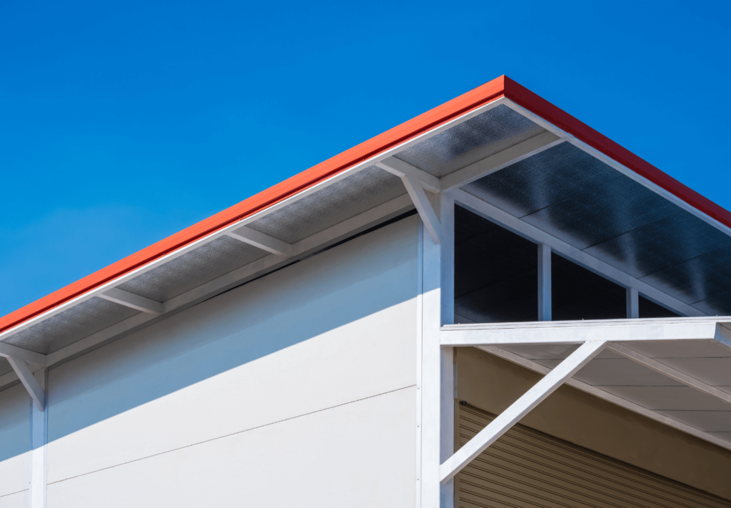 Escolher o telhado para garagem vai muito além da estética. Esse elemento é responsável por proteger veículos contra todo o tipo de danificação