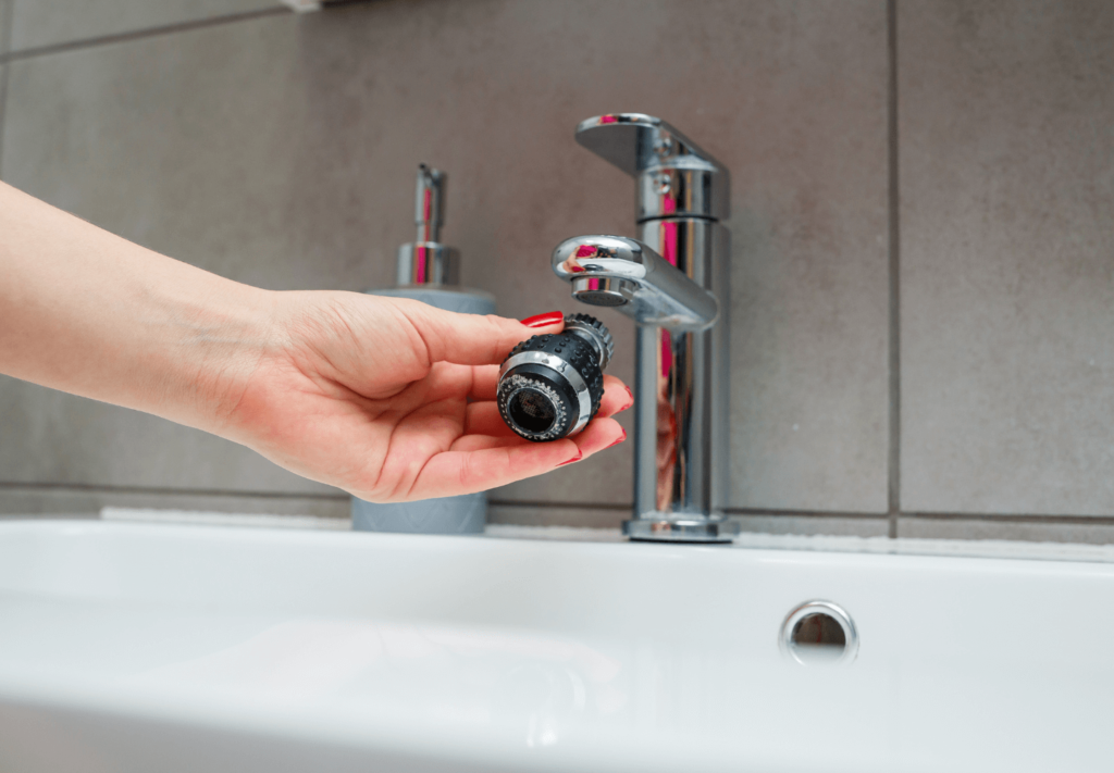 O aquecedor para torneira é uma solução prática e cada vez mais utilizada em residências que precisam de água quente pontual.