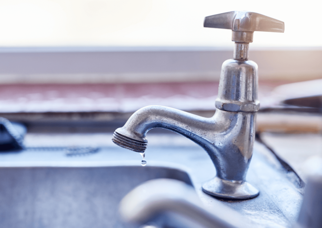 Veja aqui como instalar torneira permite resolver vazamentos simples, substituir modelos antigos até atualizar o design da cozinha.