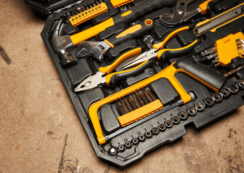 Confira aqui como um jogo de ferramentas completo permite resolver rapidamente diversas situações do dia a dia, evitando improvisos.