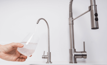 Saber como instalar filtro de água na torneira é uma solução prática e eficiente para melhorar a qualidade da água consumida diariamente.
