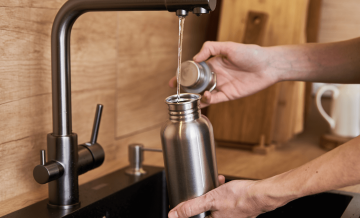 Torneira com filtro para cozinha: vantagens e modelos