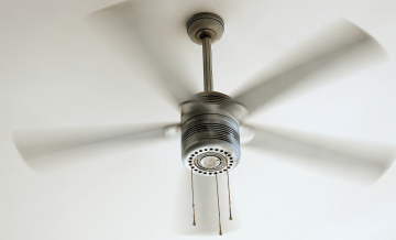 Aprender como instalar ventilador de teto corretamente é fundamental para garantir conforto térmico e bom desempenho do equipamento.